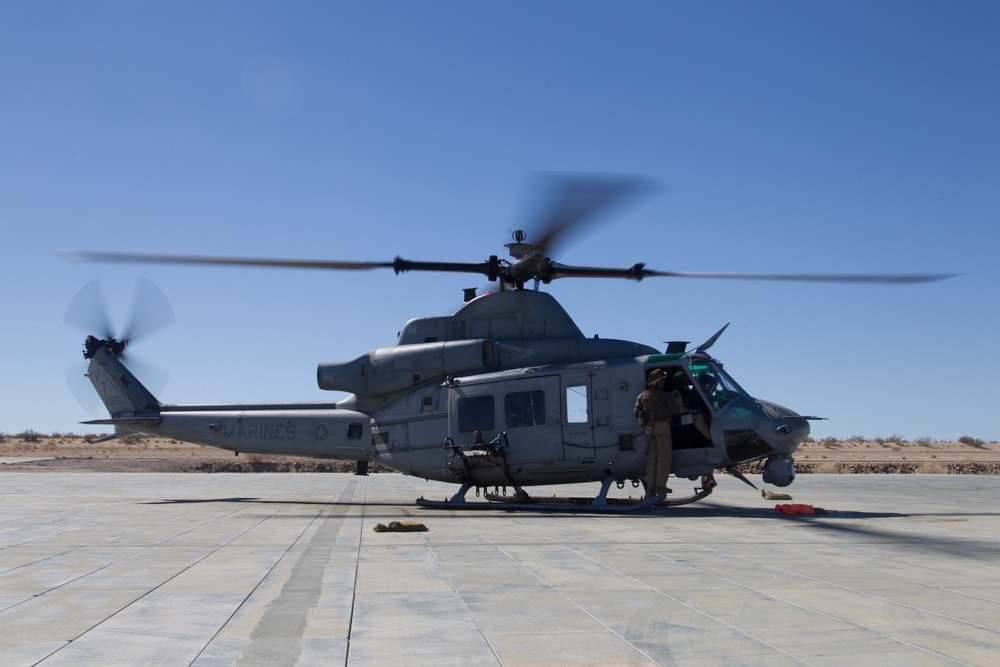 HMLA 367 “Scarface” participates in MWX 2-21