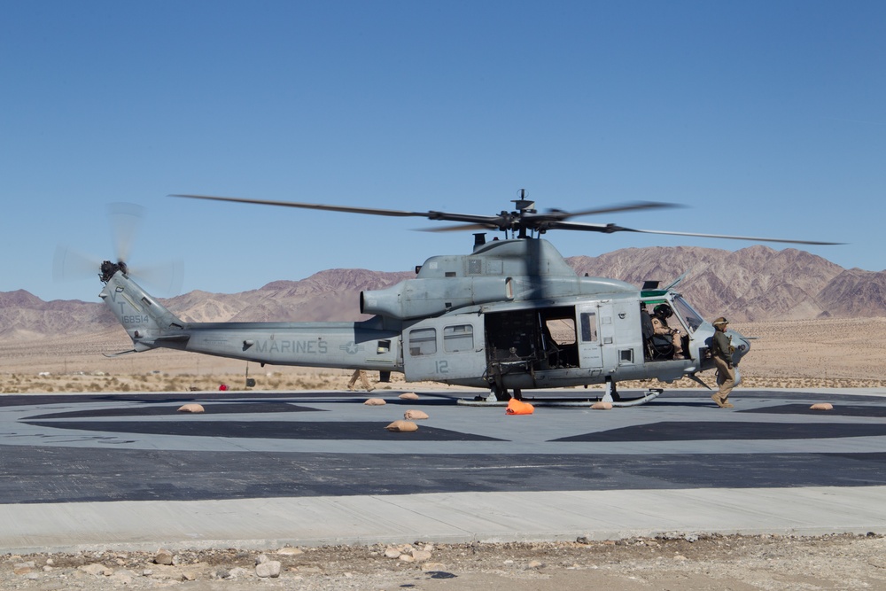 HMLA 367 “Scarface” participates in MWX 2-21