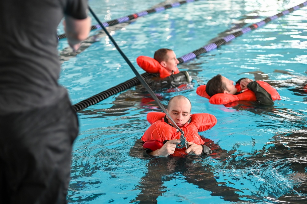 Hill AFB F-35 pilots prepare for worst-case water scenarios