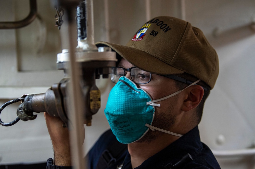 USS Laboon Conducts Operations with CSG2