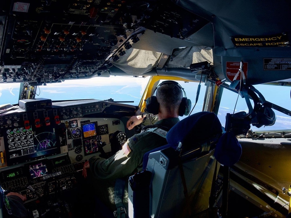 Refueling Raptors