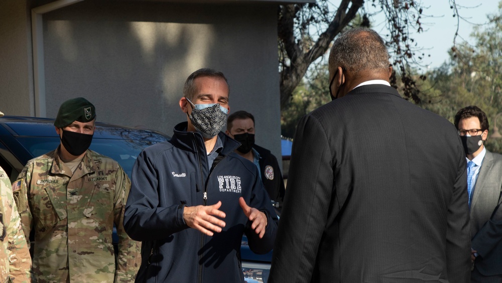 Secretary of Defense Lloyd Austin Visits the COVID Community Vaccination Center at California State University Los Angeles