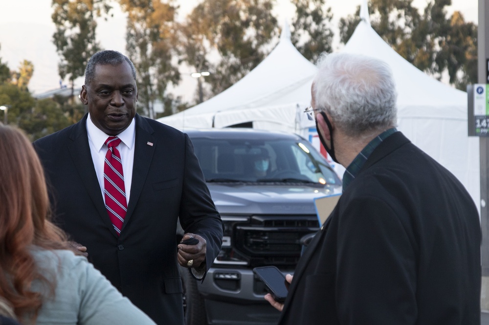 Secretary of Defense Lloyd Austin Visits the COVID Community Vaccination Center at California State University Los Angeles