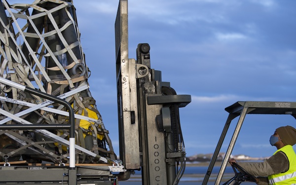 9th EBS receives BTF cargo