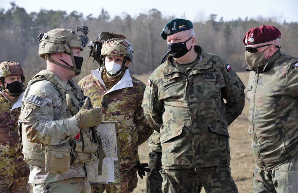 Distinguished Visitors Briefing
