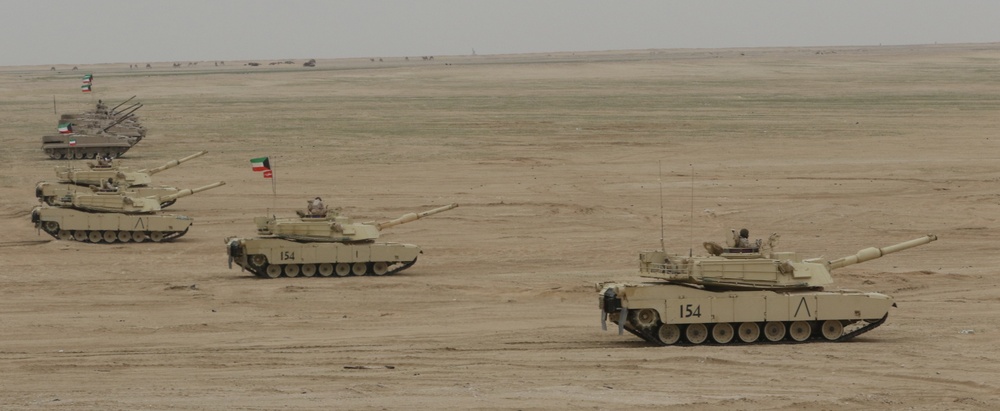 Soldiers from 1st Battalion, 35th Armored Regiment participate in Al Tahreer