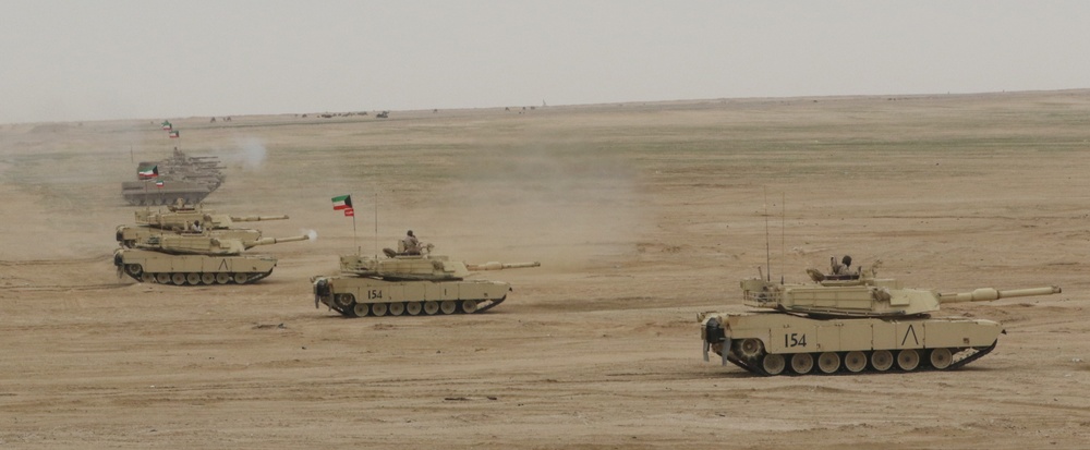 Soldiers from 1st Battalion, 35th Armored Regiment participate in Al Tahreer