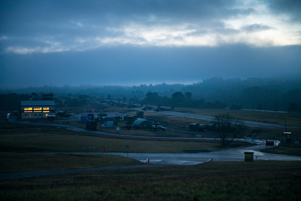 12th CAB Soldiers bring the heat during aerial gunnery training