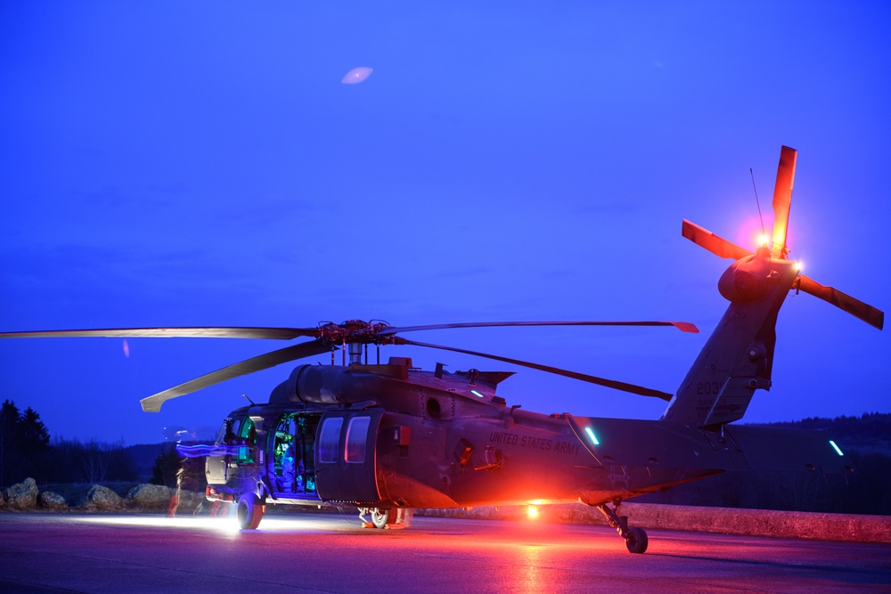 12th CAB Soldiers bring the heat during aerial gunnery training