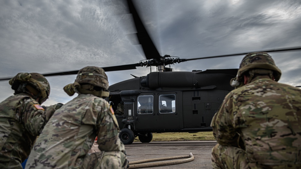 12th CAB Soldiers bring the heat during aerial gunnery training