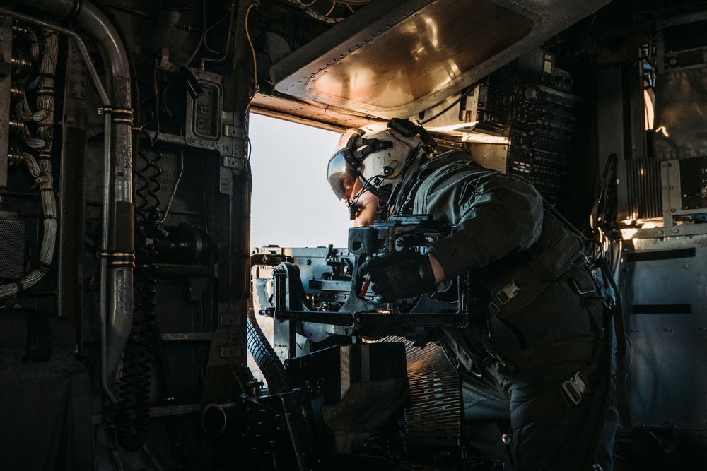 BLT 1/1 Conducts Night Raid during RUT