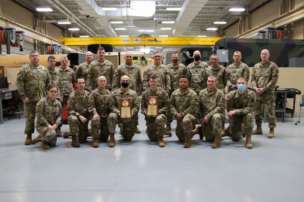 Iowa Army National Guard Soldiers Given the Army Award for Maintenance Excellence