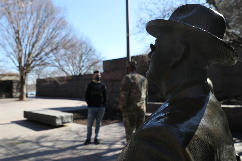 National Guard soldiers visit Franklin D. Roosevelt Memorial