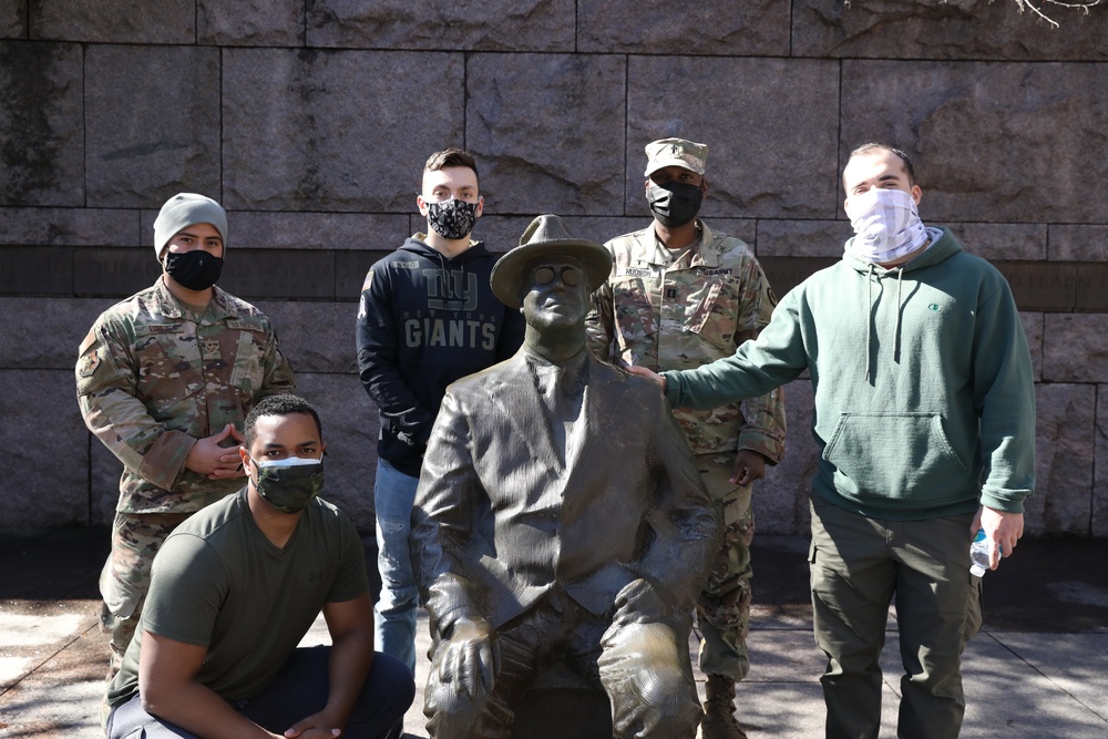 National Guard soldiers visit Franklin D. Roosevelt Memorial