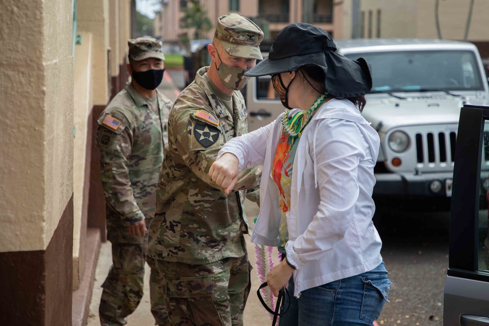 Gold Star Family Member, Mrs. Jennifer Ray, Visit