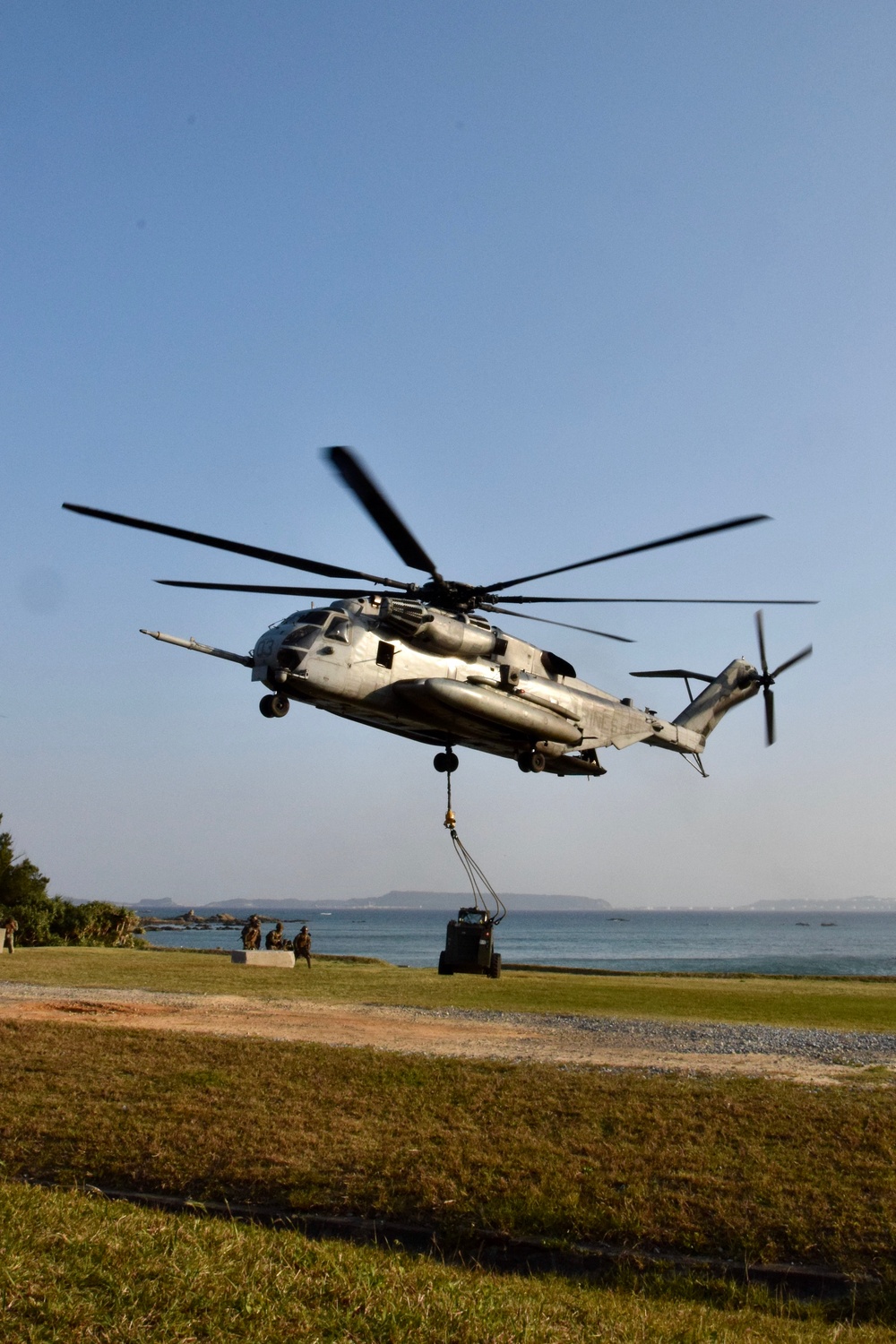 Joint Helicopter Support Team Lift