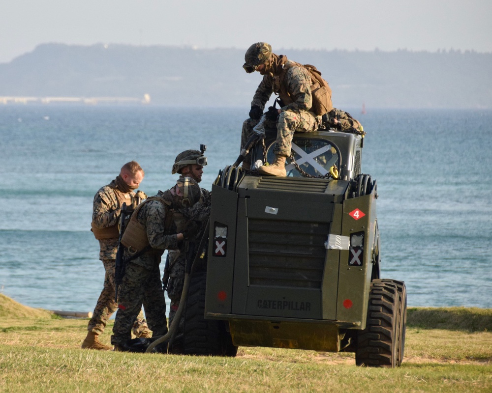 Joint Helicopter Support Team Lift