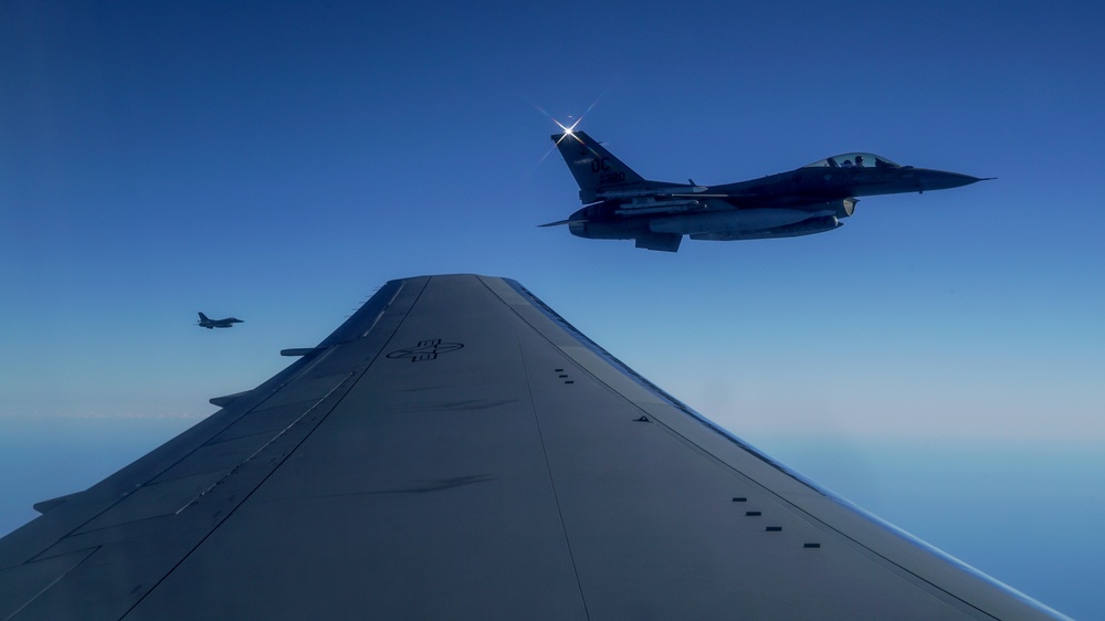 CSAF, US Congress members perform KC-46A operational survey sortie