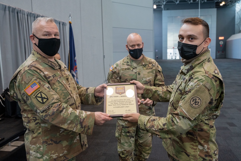 DVIDS - Images - NY National Guard Troops Reenlistment Ceremony At ...