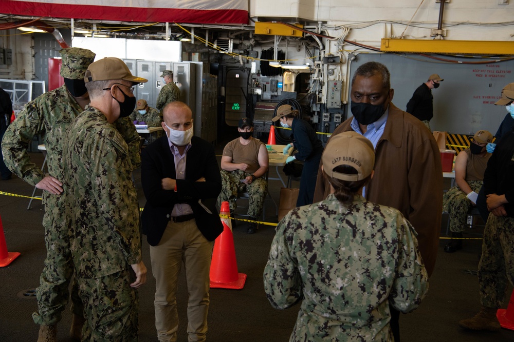 Secretary of Defense Lloyd J. Austin III visits USS Essex