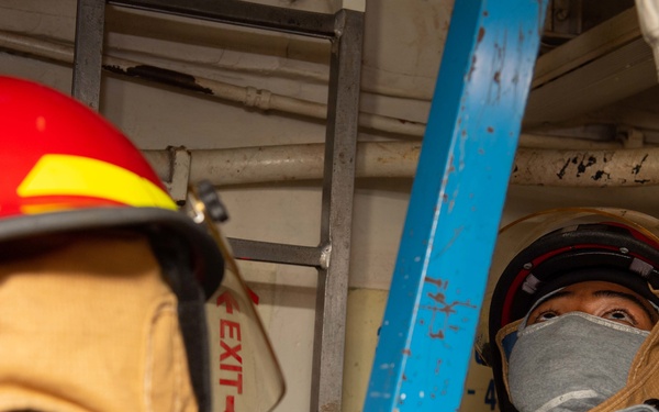 USS Princeton Commemorates Mine Strike Through Damage Control Readiness