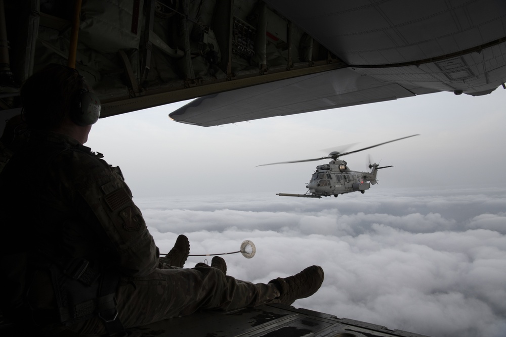 352 SOW and French Air Force conduct air-to-air refueling