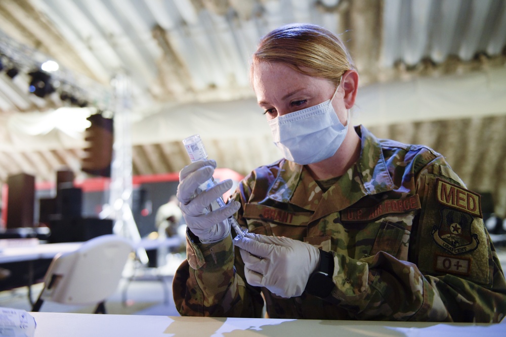 Servicemembers of the 332nd Air Expeditionary Wing Receive COVID Vaccine