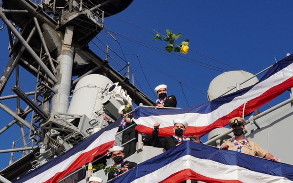 USS Princeton (CG 59) Returns