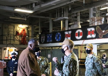 Secretary of Defense and Naval Medical Forces Pacific Commander Observe COVID-19 Vaccinations Aboard USS Essex