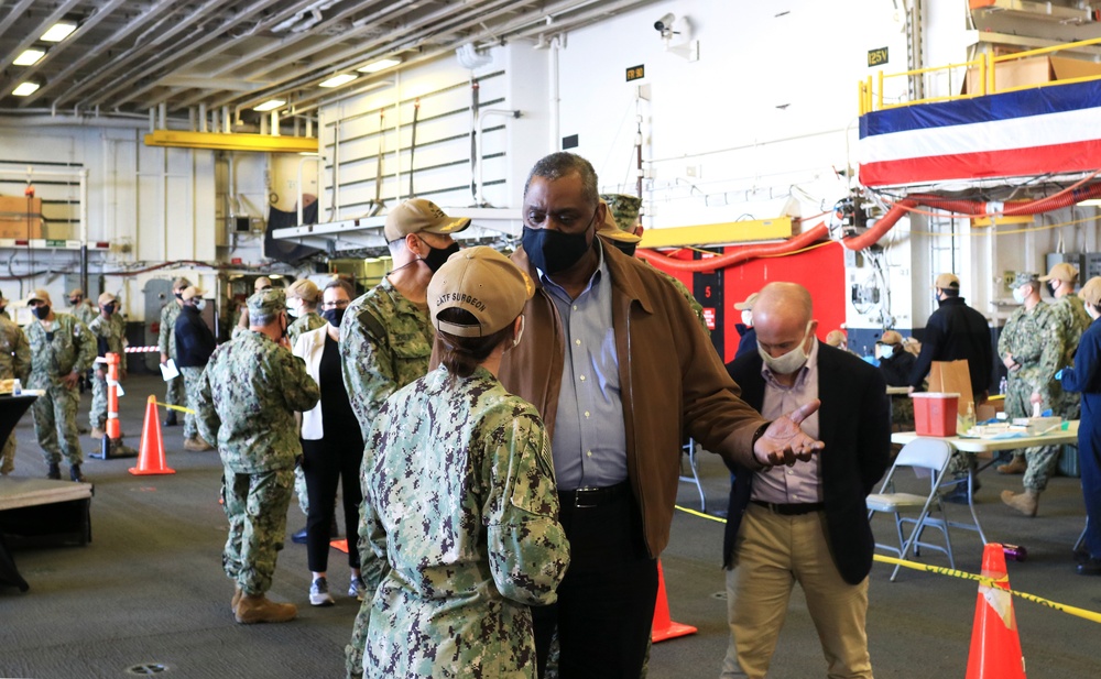 Secretary of Defense and Naval Medical Forces Pacific Commander Observe COVID-19 Vaccinations Aboard USS Essex