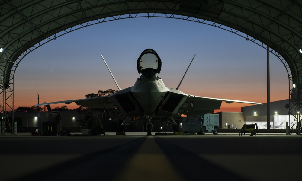 F-22 Night Ops
