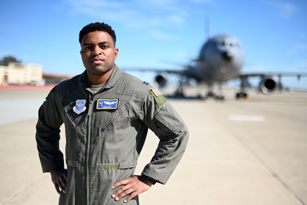 Travis AFB KC-10 Extender pilot on flight line