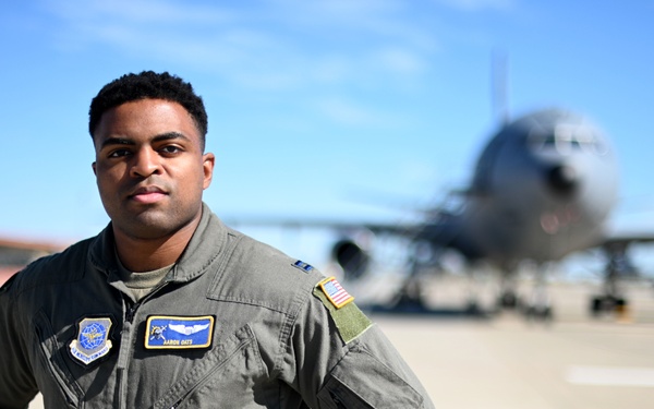 Travis AFB KC-10 Extender pilot on flight line