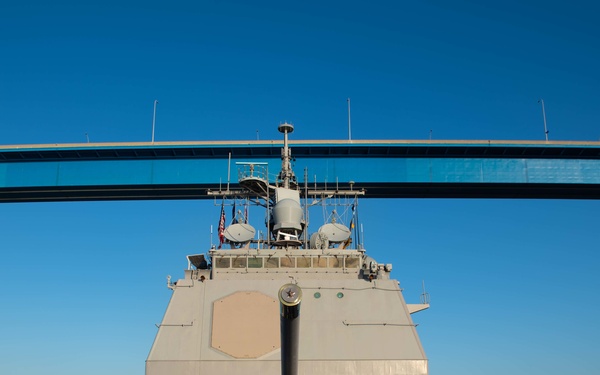 USS Princeton returns to San Diego
