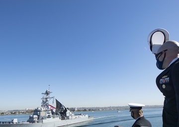 Sterett Sailors Return to San Diego