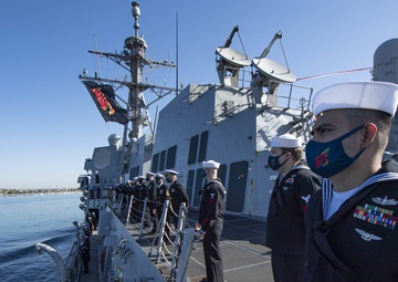 Sterett Sailors Return to San Diego