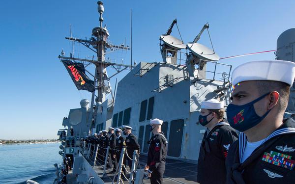 Sterett Sailors Return to San Diego