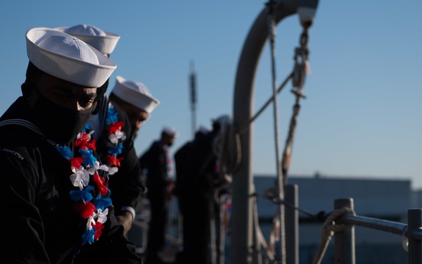 USS Princeton returns to San Diego