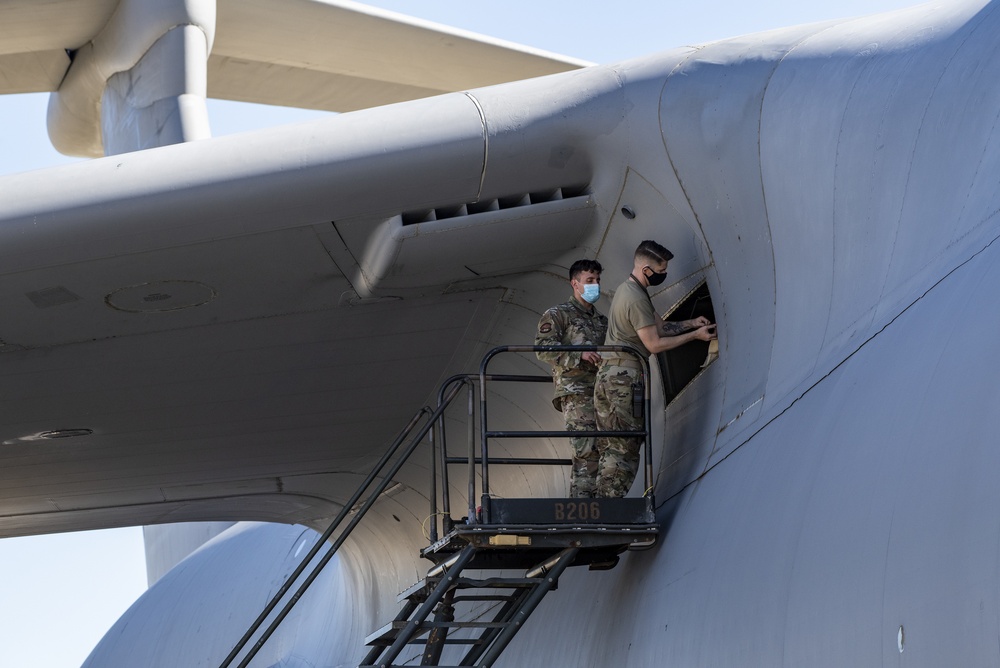 349th Aircraft Maintenance Squadron service C-5M Super Galaxy