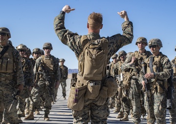 Practice Makes Perfect: BLT 1/1 conducts Helicopter On/Off Drills at RUT