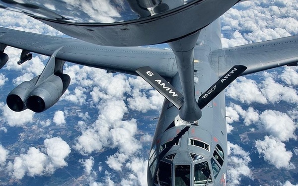 Refueling B-52s