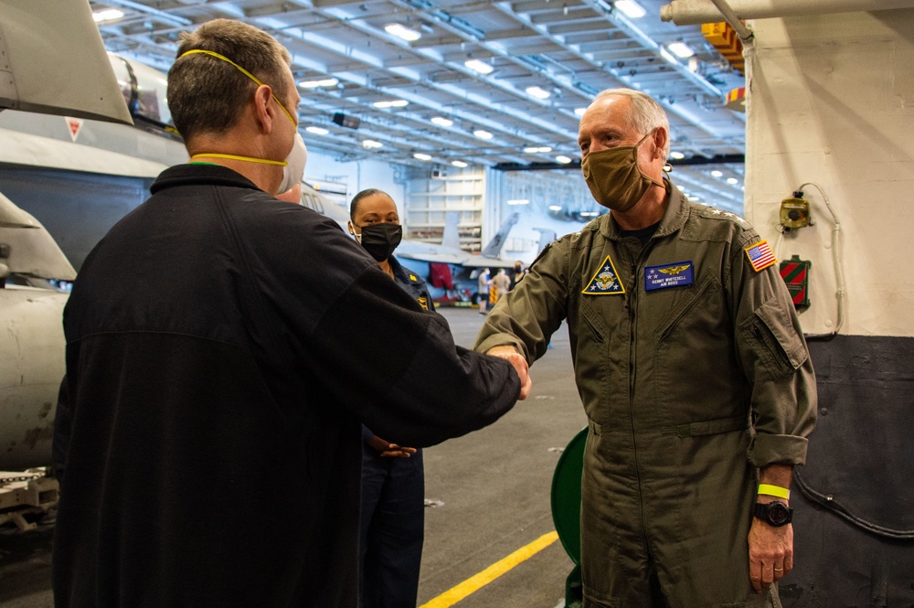 Vice Adm. Kenneth Whitesell, commander, Naval Air Forces Visits USS Carl Vinson (CVN 70)