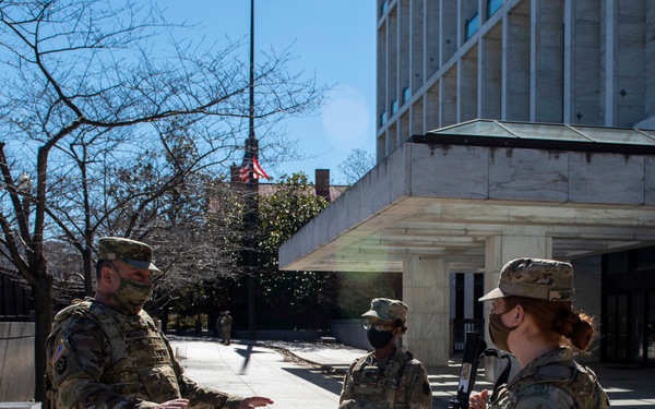 28th Infantry Division leadership visits Soldiers in D.C.