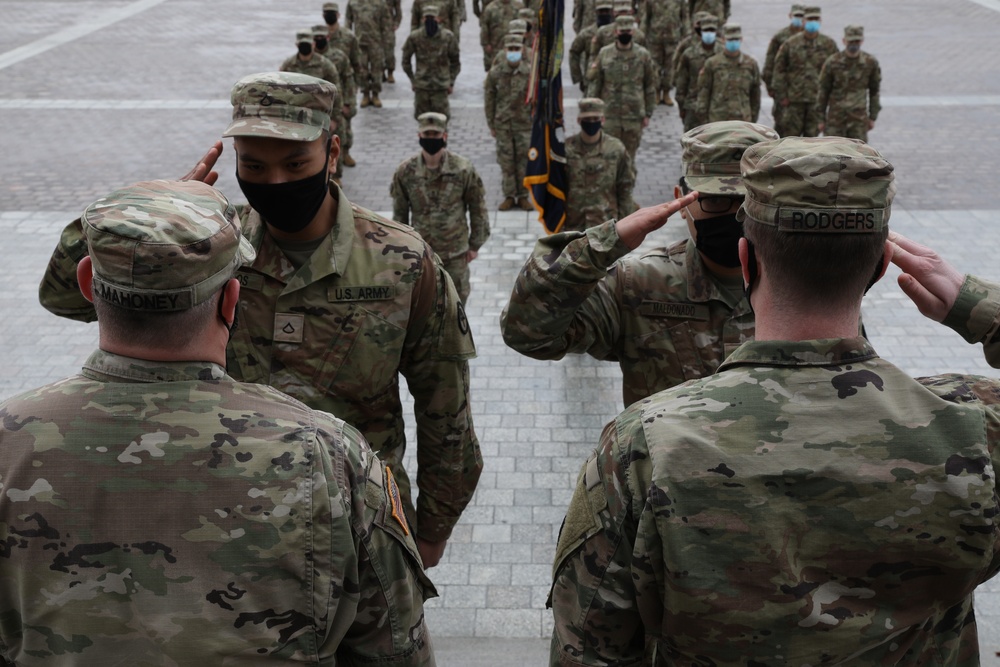 New Jersey National Guard soldiers promoted on Capitol steps