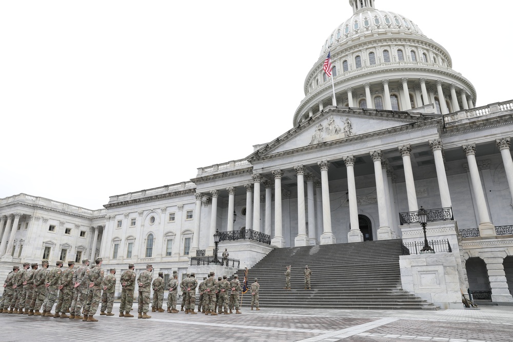New Jersey National Guard soldiers promoted on Capitol steps