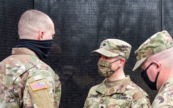 Pa. National Guard Soldiers promoted at Vietnam Veterans Memorial