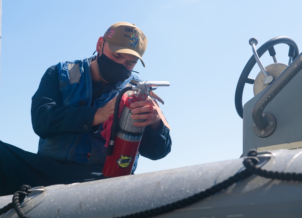 USS Mahan Ammunition Handling