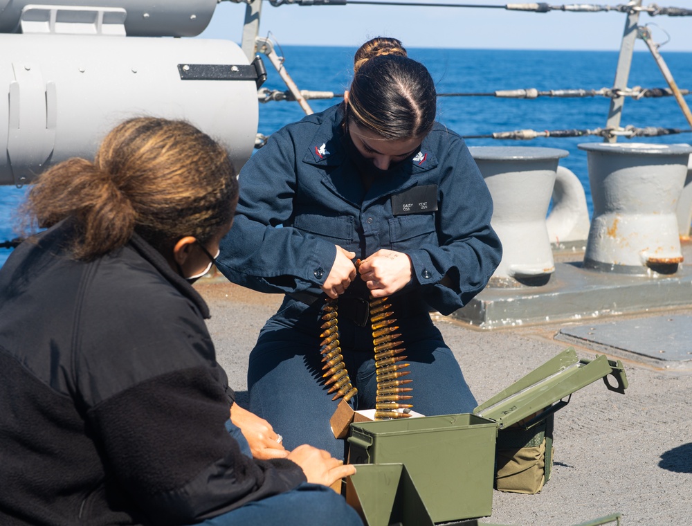 USS Mahan Ammunition Handling