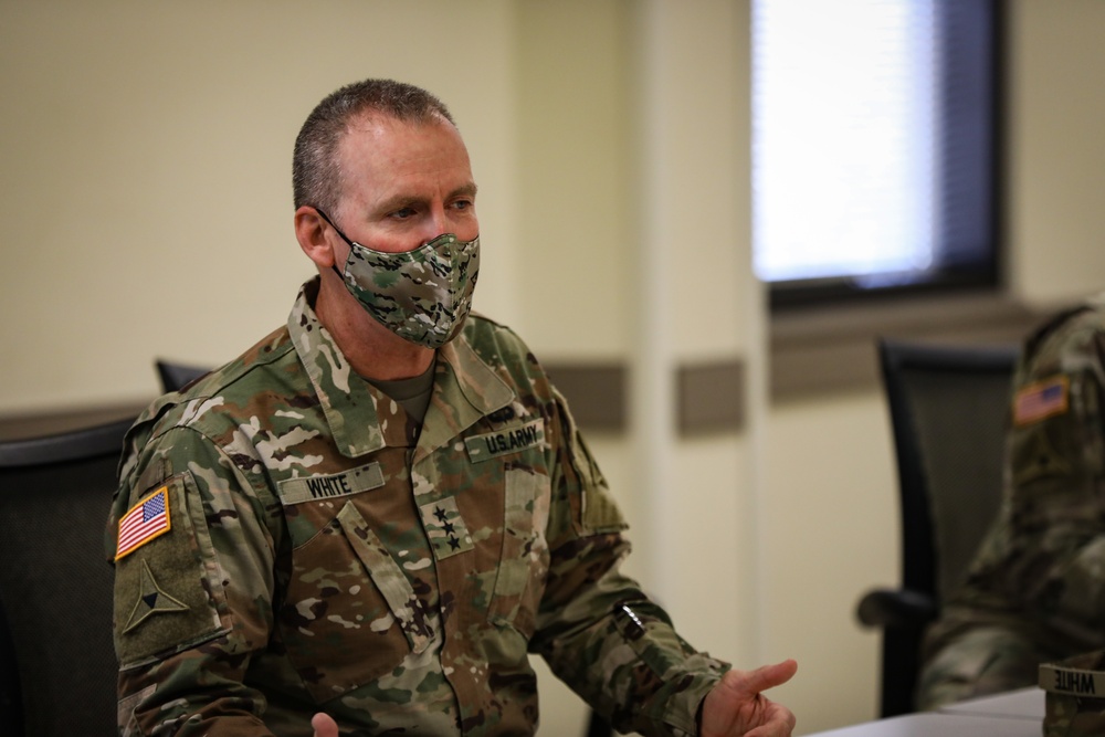 III Corps Commander Visits 3ABCT “Bulldogs”