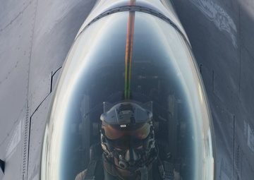 908th EARS aerial refuels F-15Es, F-16Cs